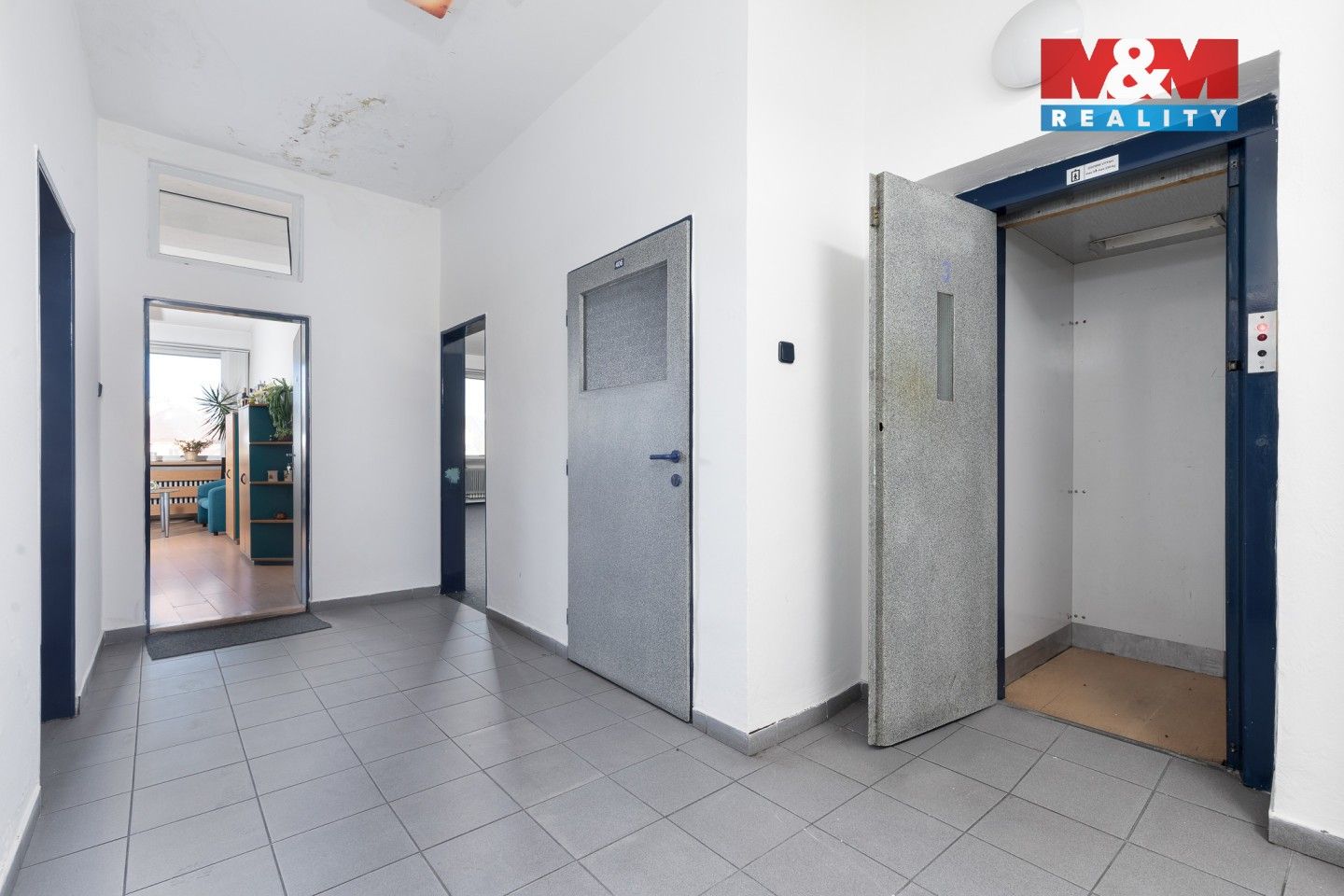 Prodej komerčního prostoru 720 m² - foto 23