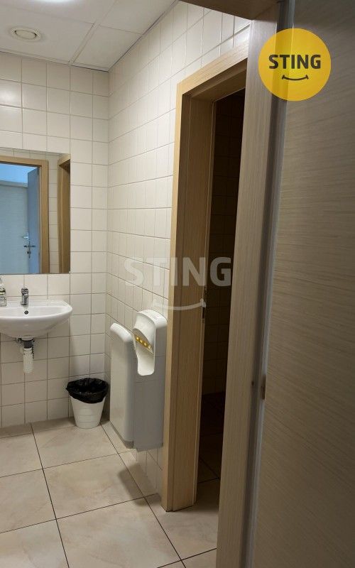 Pronájem komerčního prostoru 16 m² - foto 5