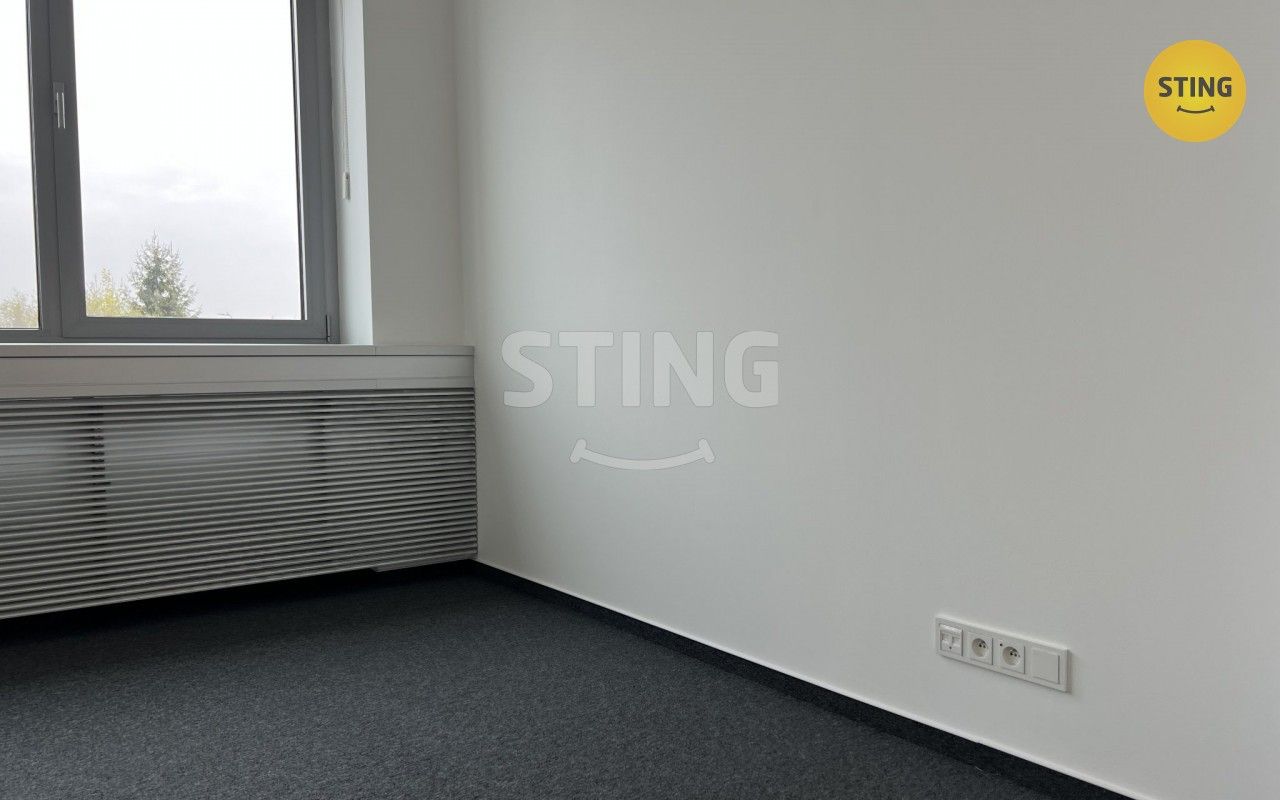 Pronájem komerčního prostoru 16 m² - foto 9