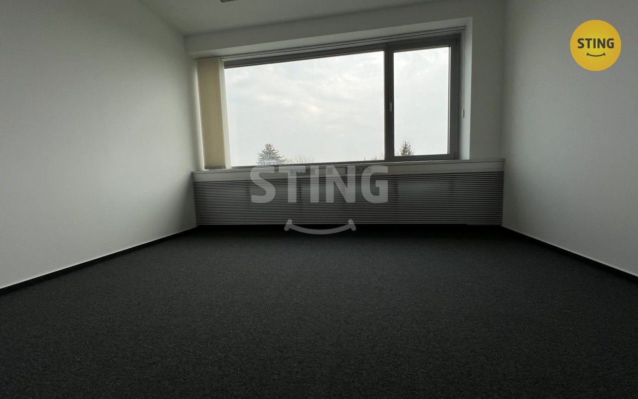 Pronájem komerčního prostoru 16 m² - foto 10