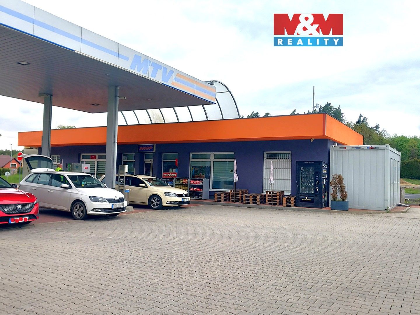 Prodej komerčního prostoru 120 m² - foto 1
