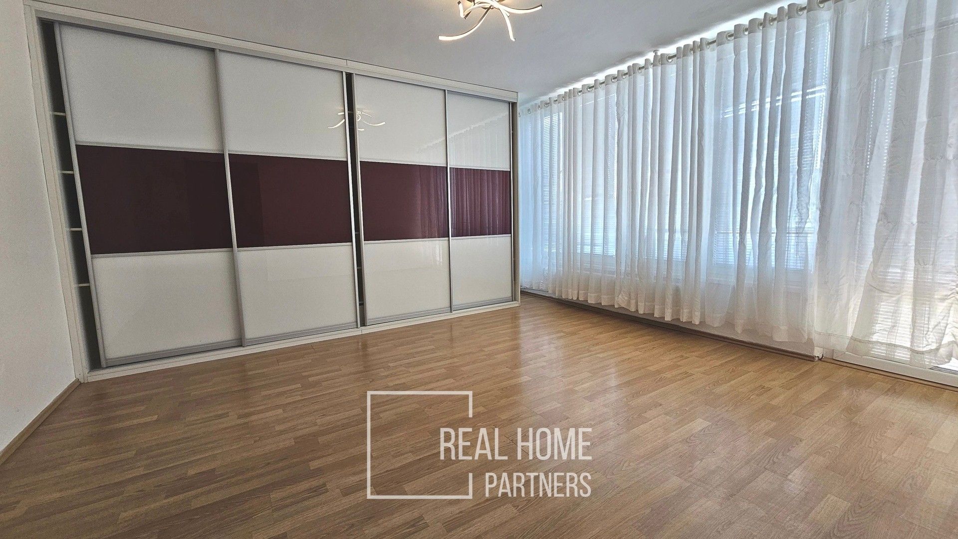 Prodej domu 240 m² - foto 5