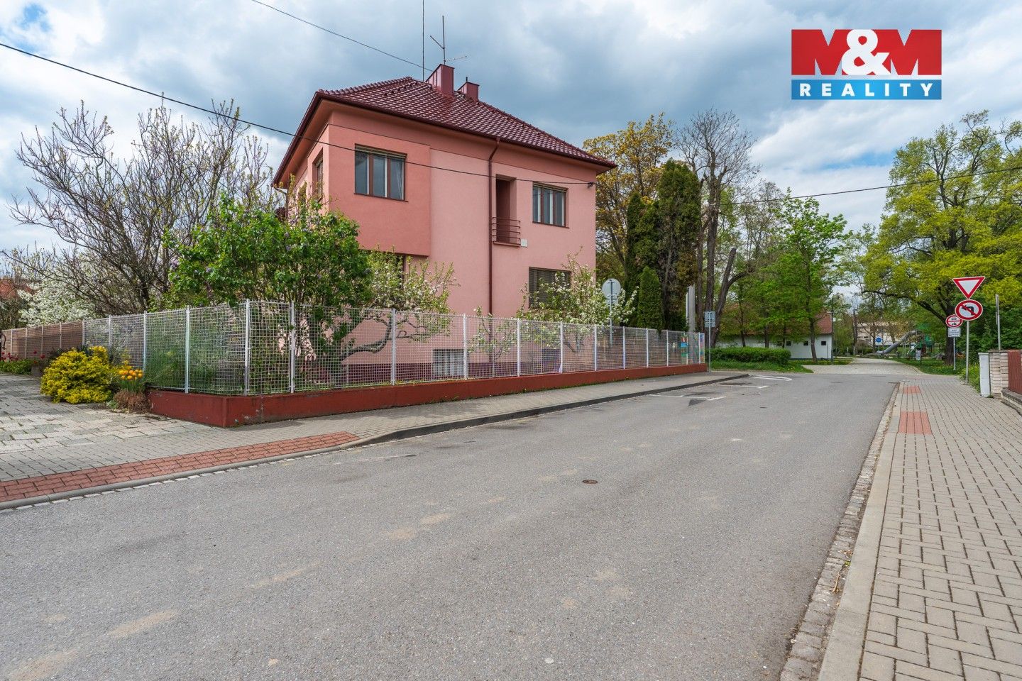 Prodej domu 300 m² - foto 38
