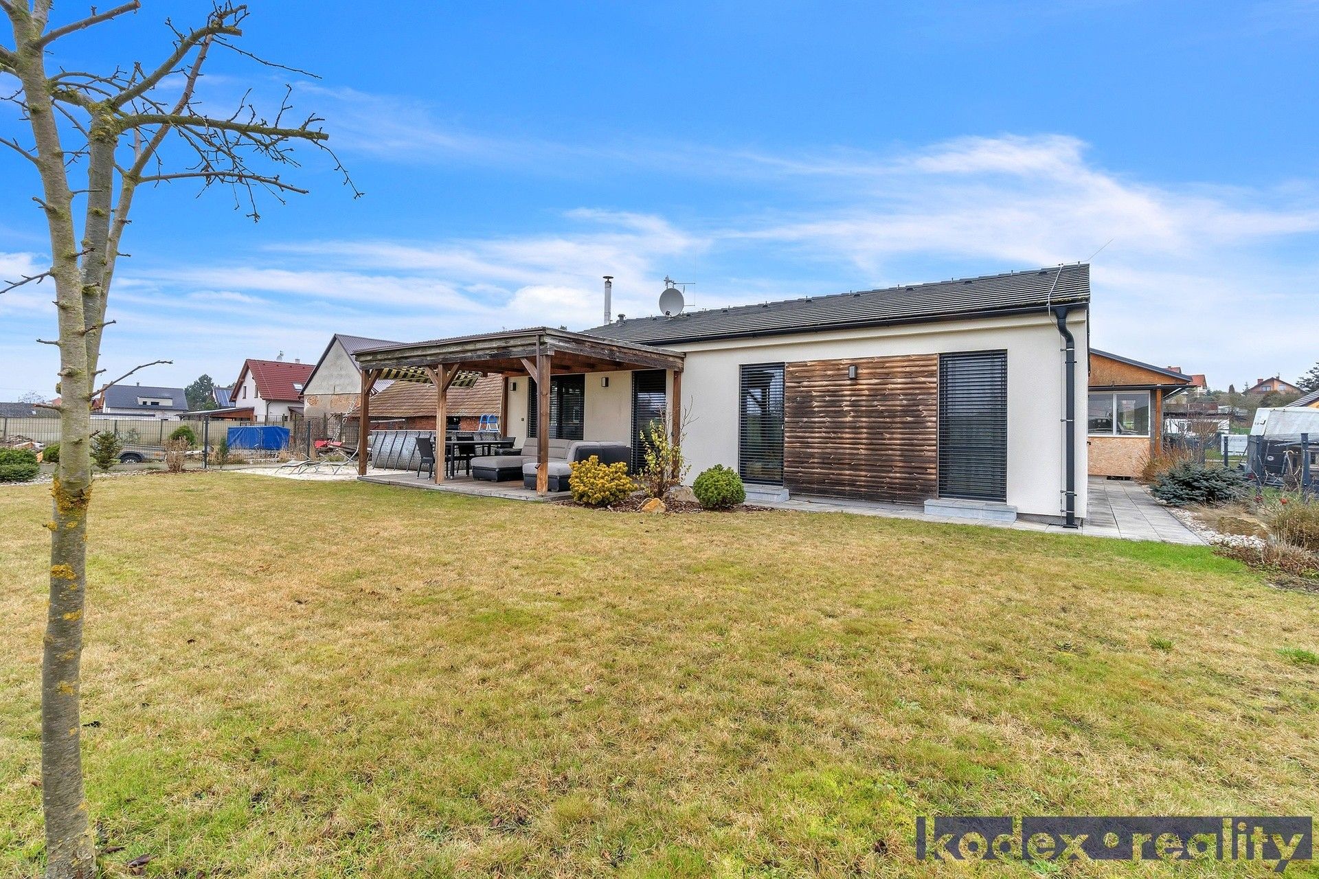 Prodej nemovitosti 107 m² - foto 3
