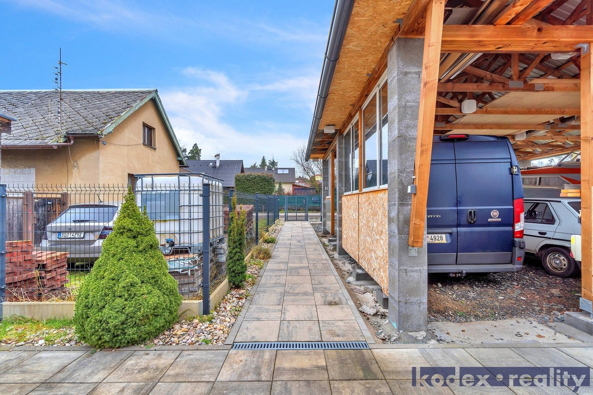 Prodej nemovitosti 107 m² - foto 30