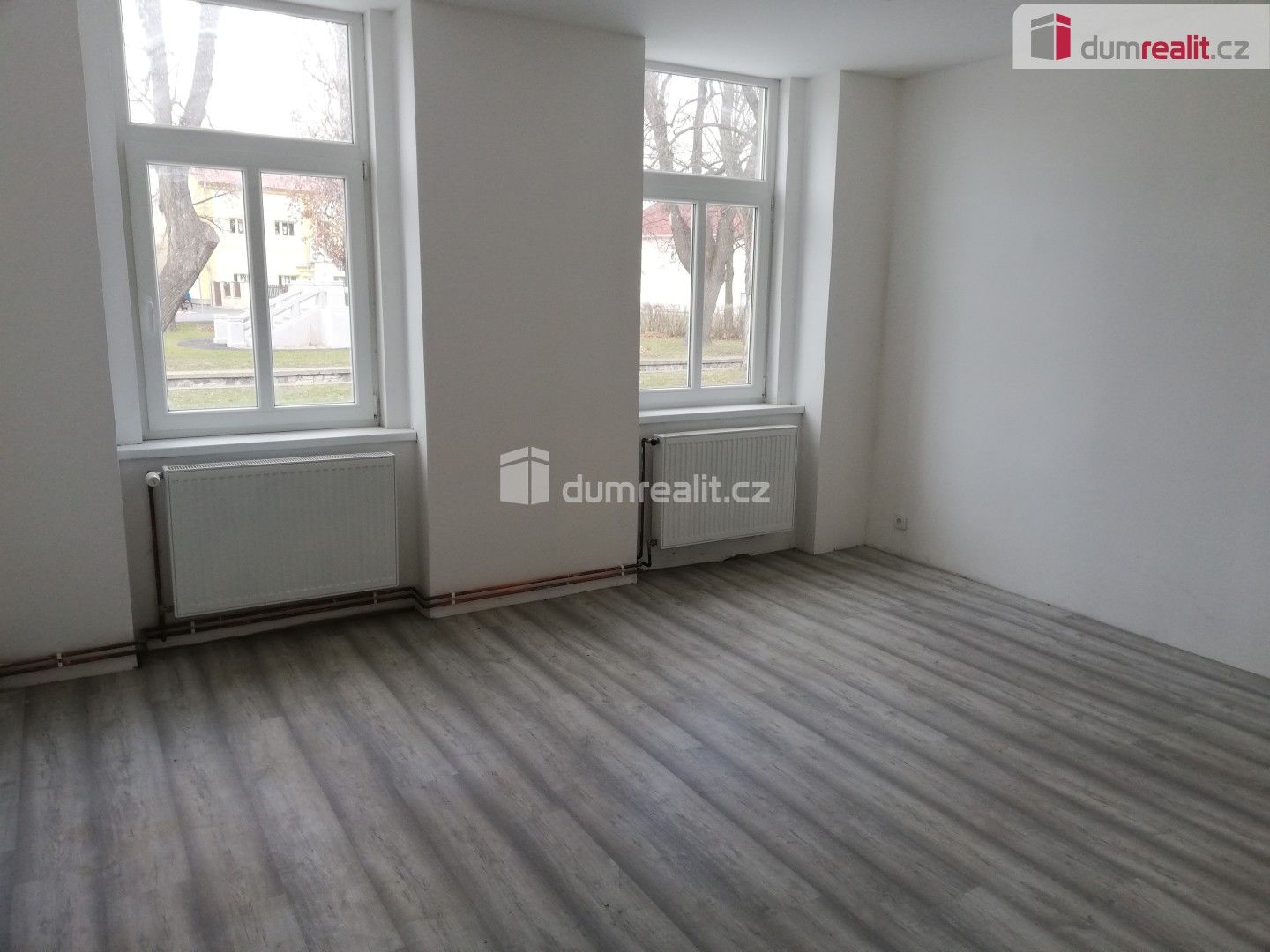 Pronájem bytu 2+1 80 m² - foto 3