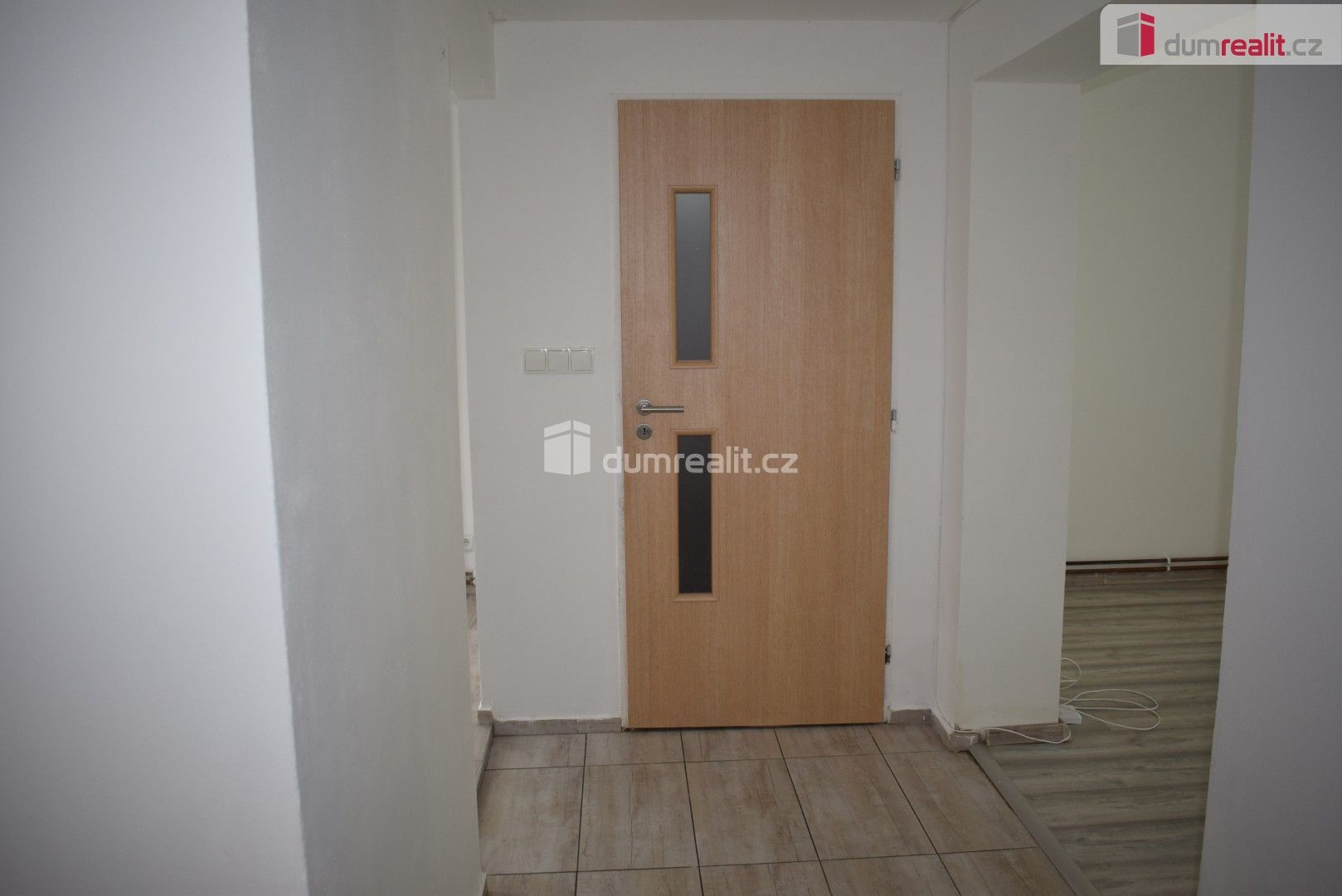 Pronájem bytu 2+1 80 m² - foto 10