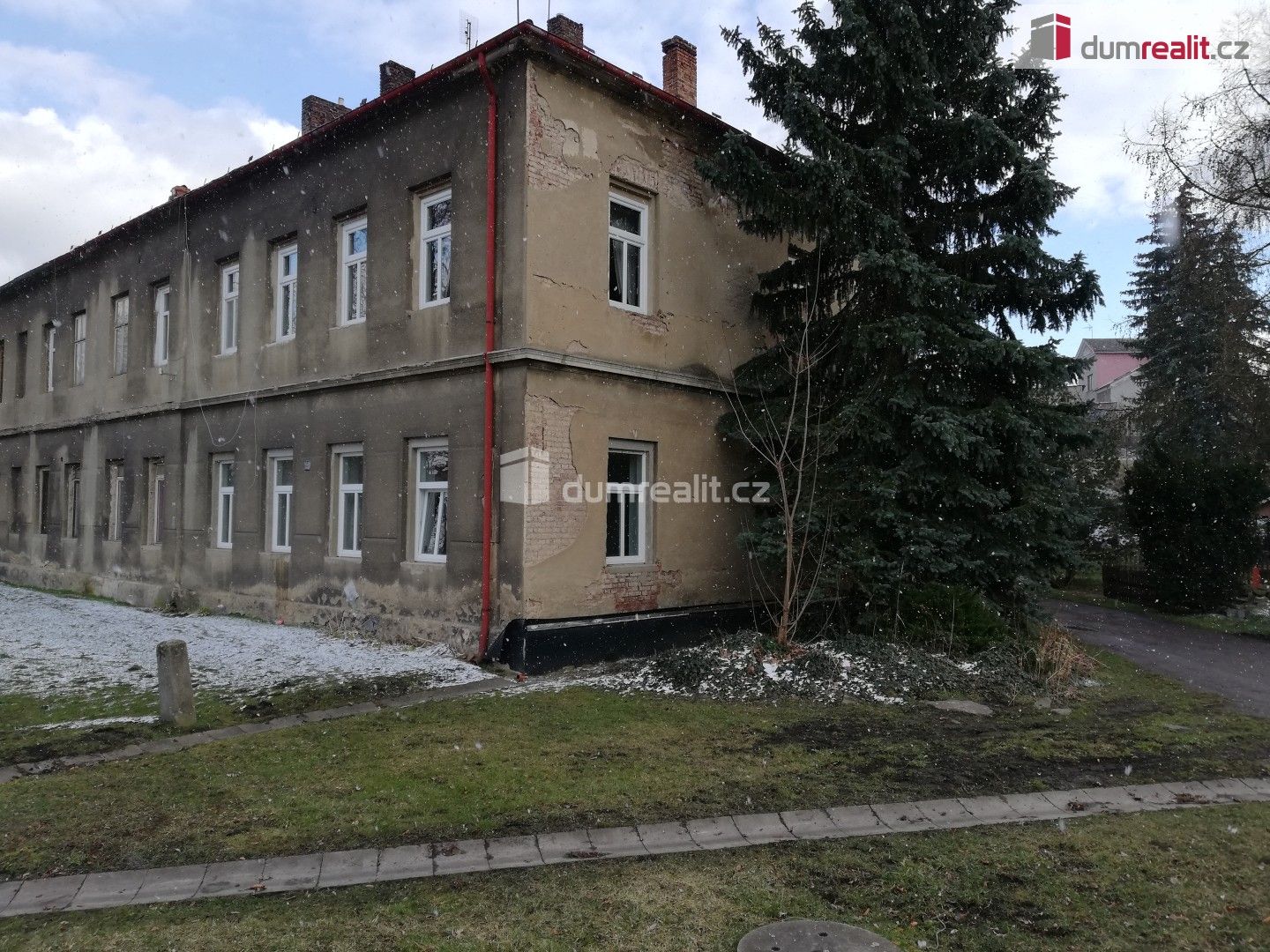 Pronájem bytu 2+1 80 m² - foto 11
