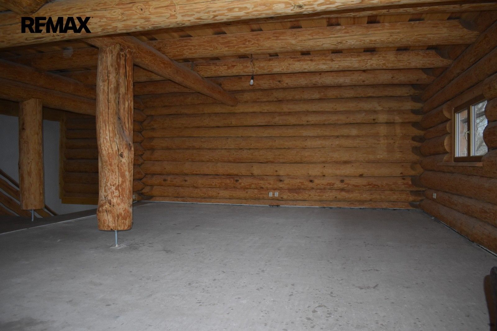 Prodej nemovitosti 172102 m² - foto 11