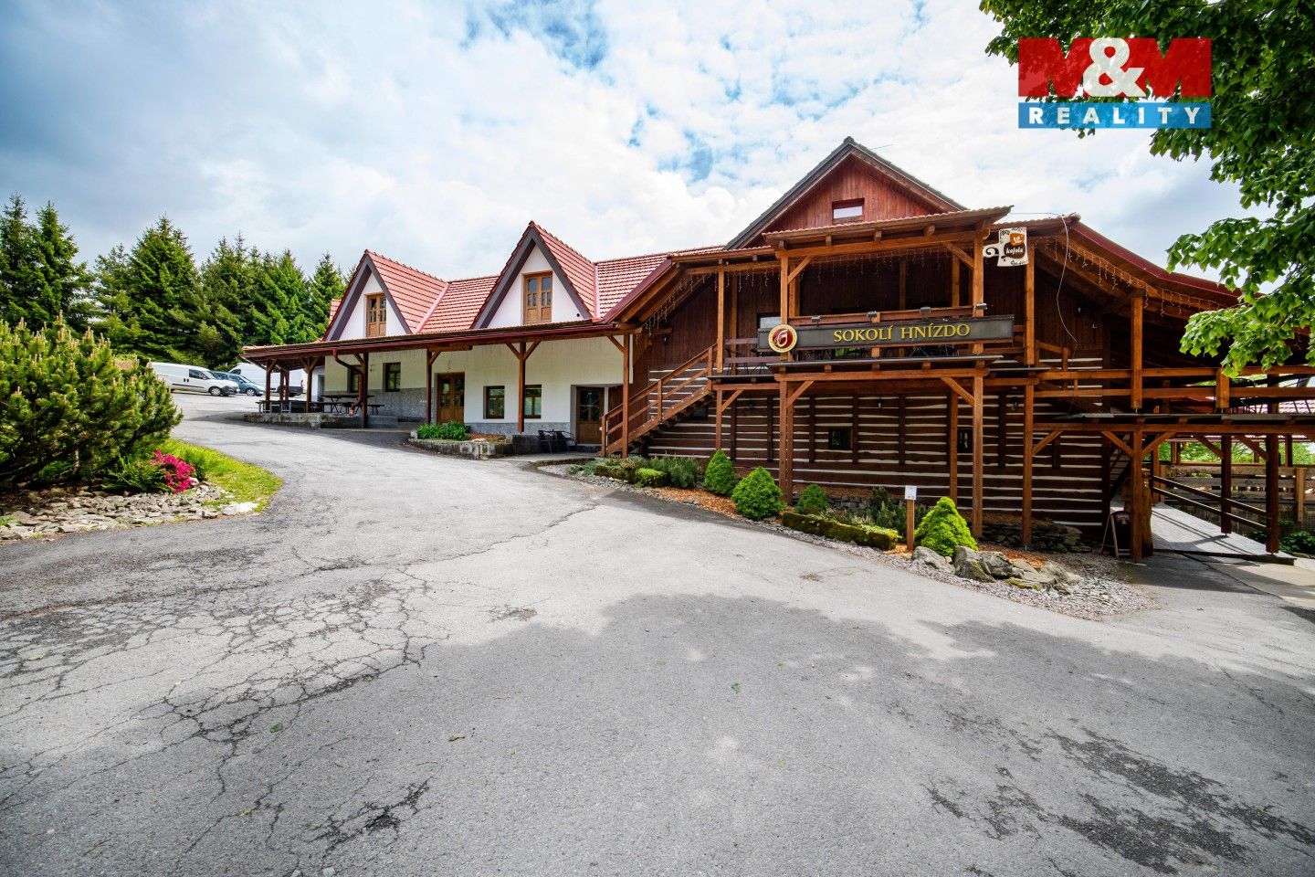 Prodej komerčního prostoru 1500 m² - foto 3