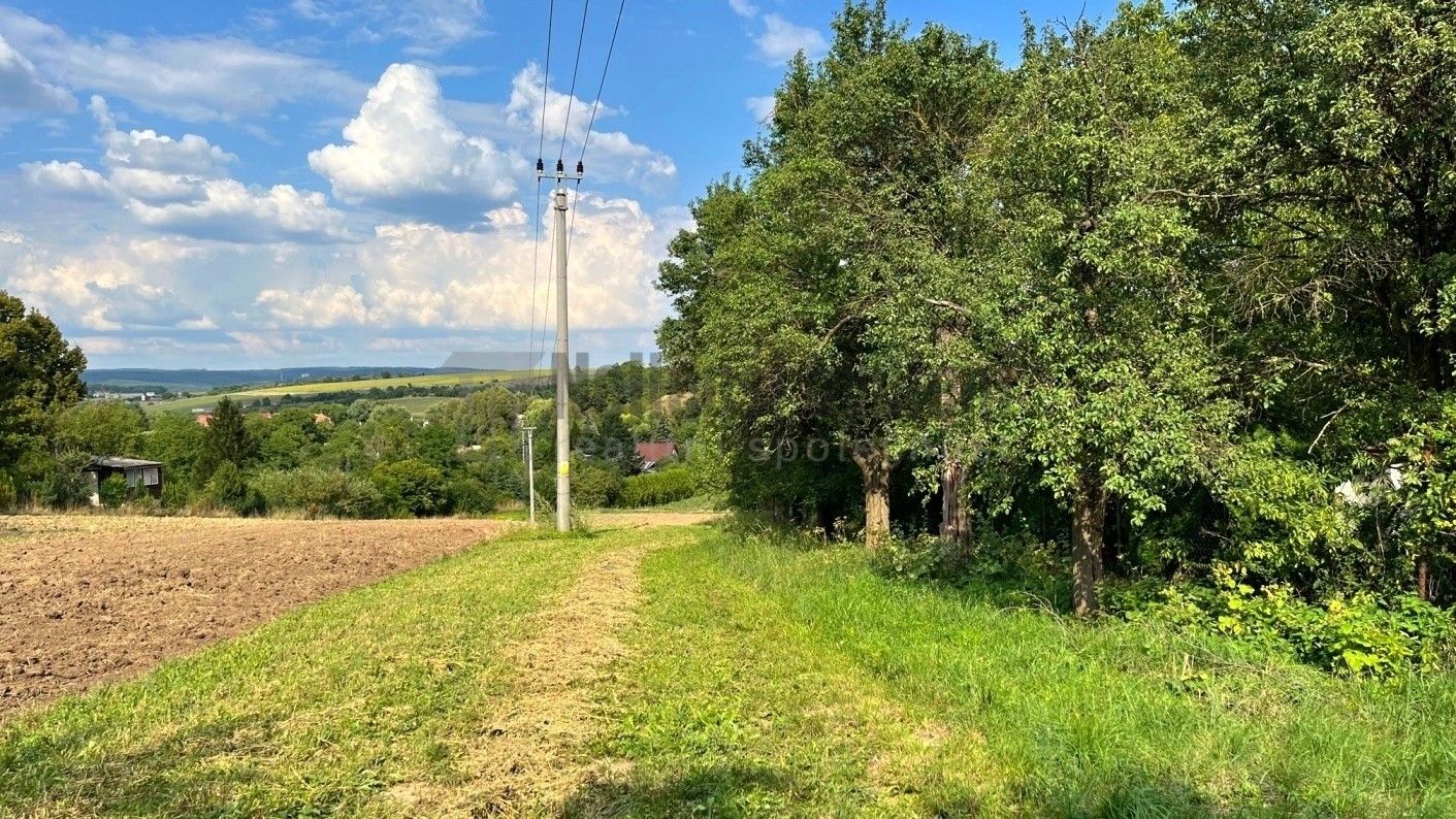 Prodej pozemku 914 m² - foto 2