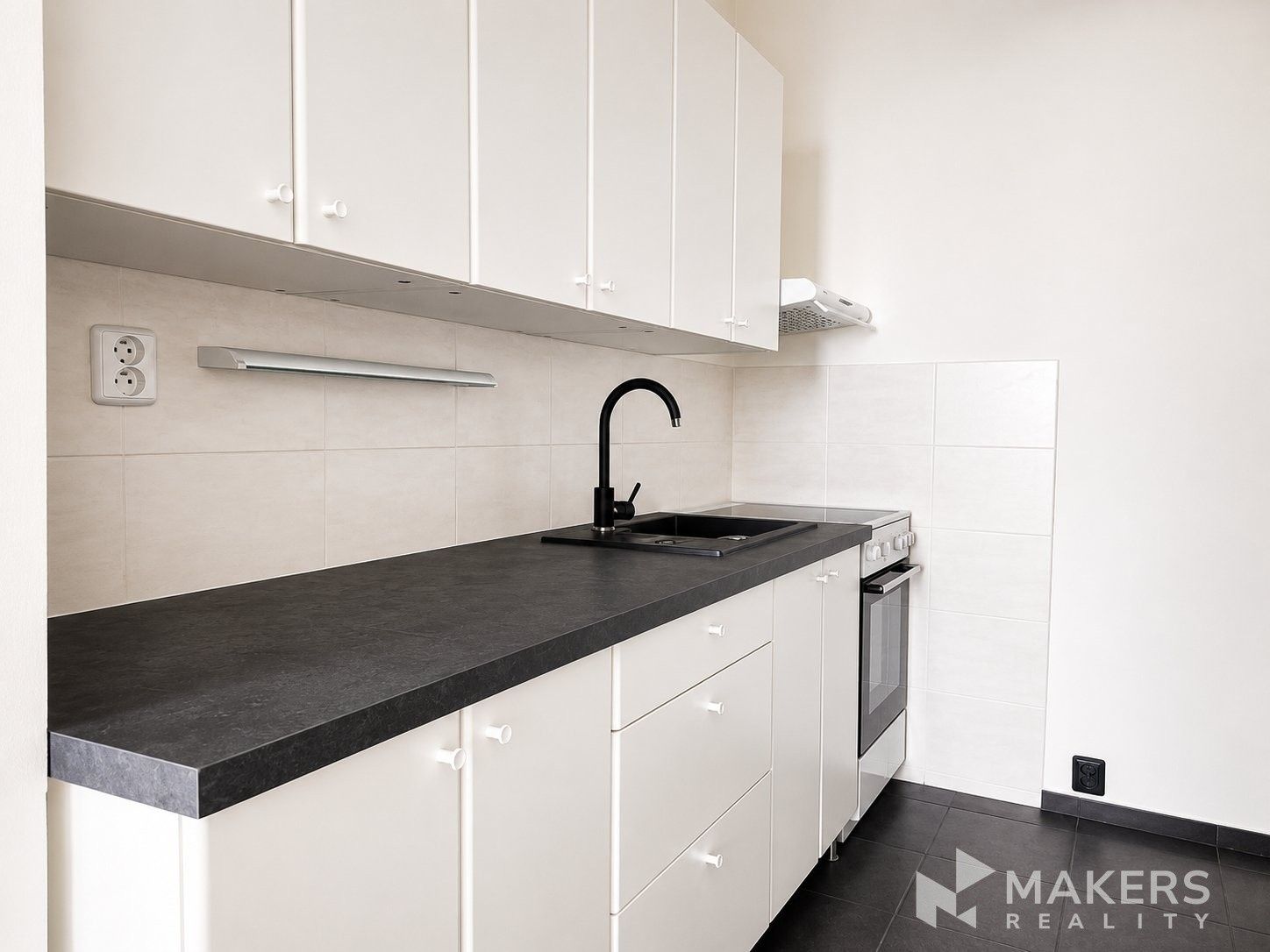 Pronájem bytu 2+kk 54 m² - foto 3
