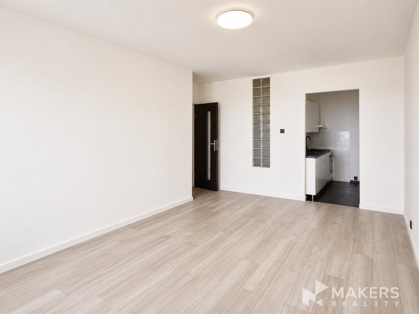 Pronájem bytu 2+kk 54 m² - foto 1