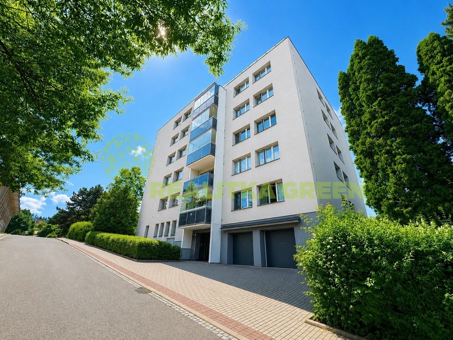 Prodej bytu 3+1 81 m² - foto 1