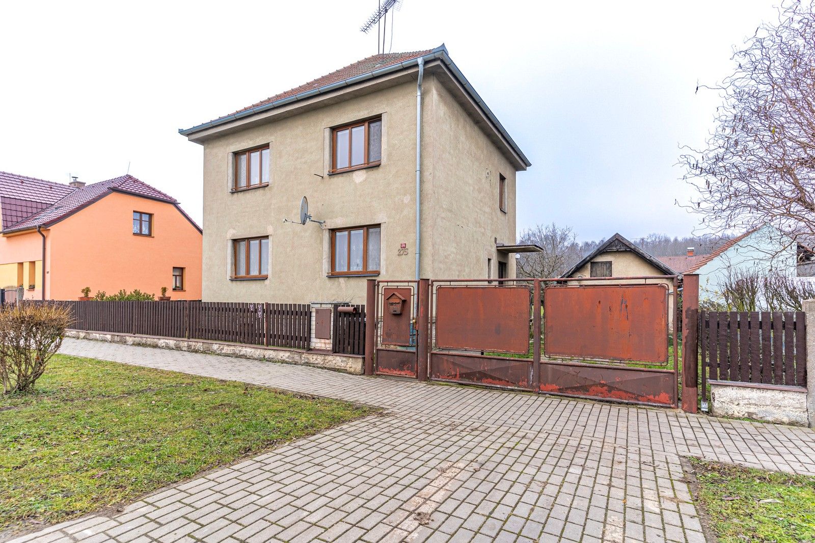 Prodej domu 90 m² - foto 1