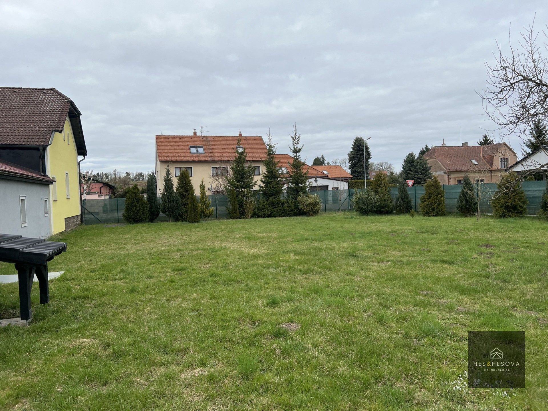Prodej pozemku 1300 m² - foto 5