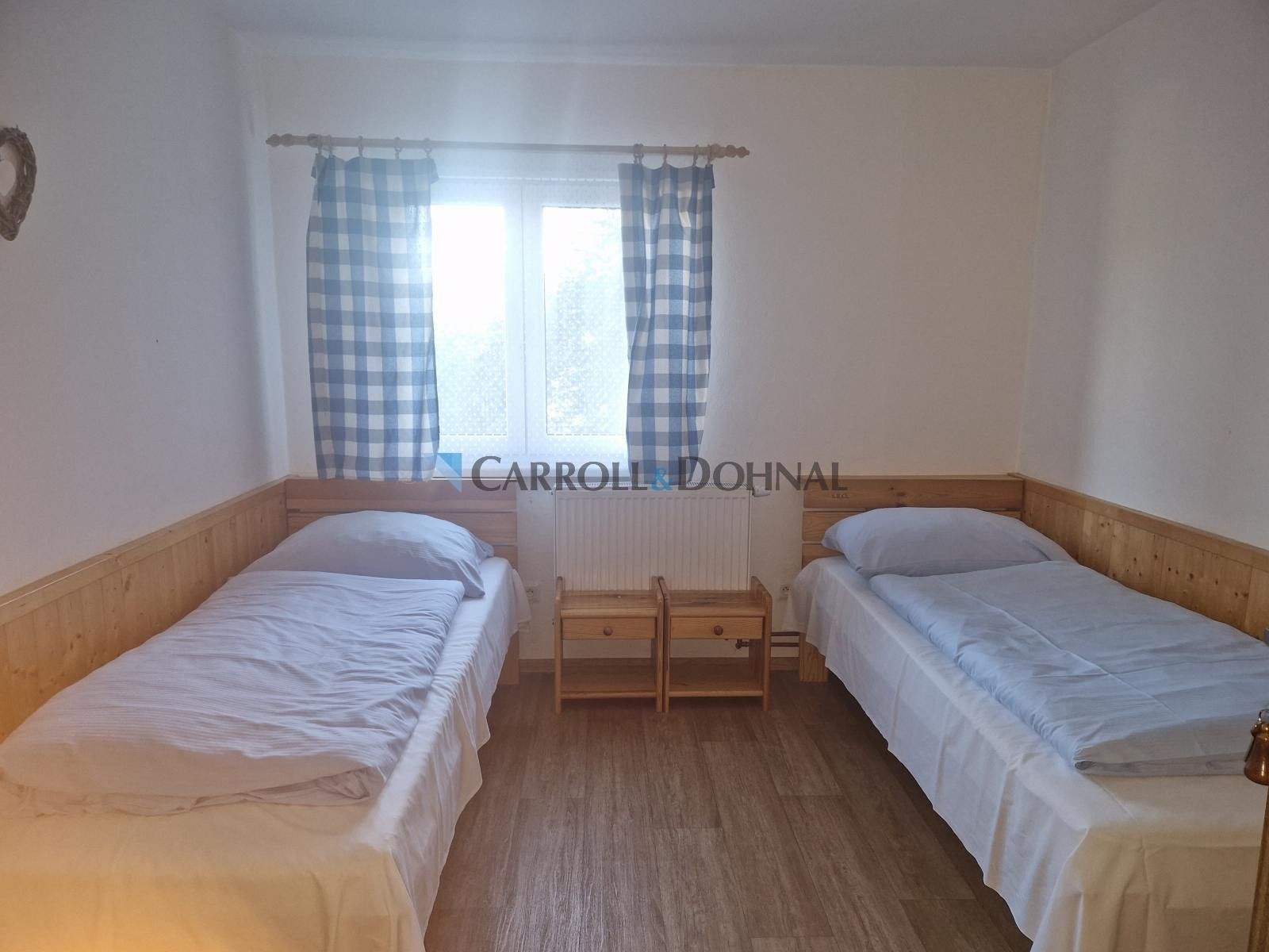 Prodej komerčního prostoru 280 m² - foto 3