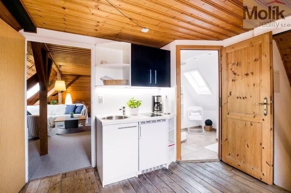 Prodej nemovitosti 320 m² - foto 14