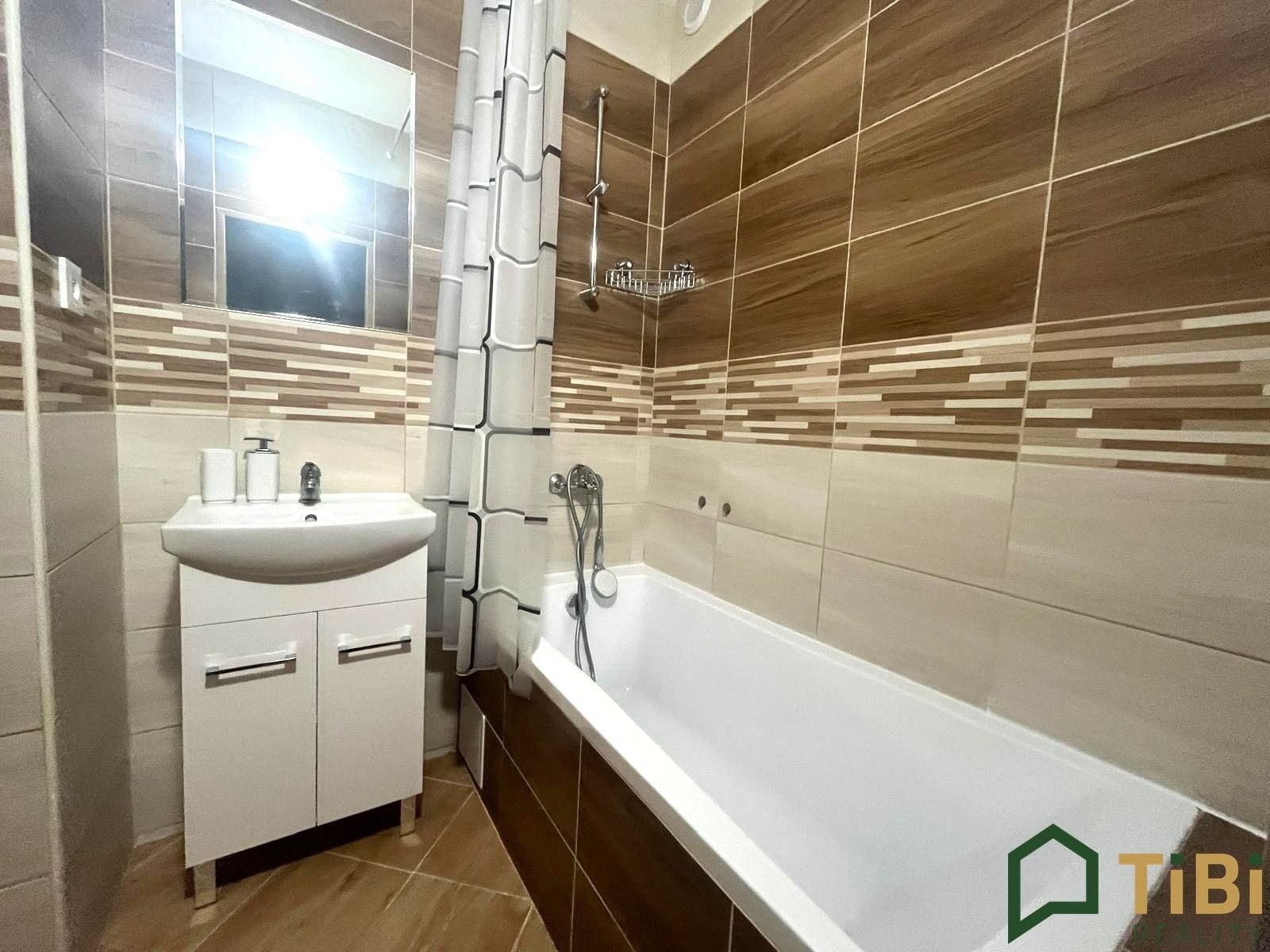 Pronájem bytu 1+1 35 m² - foto 4