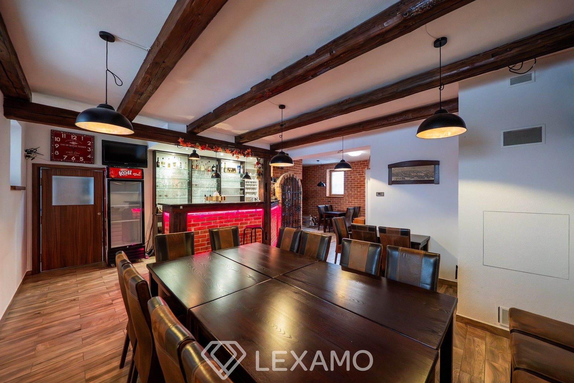 Prodej komerčního prostoru 247 m² - foto 4