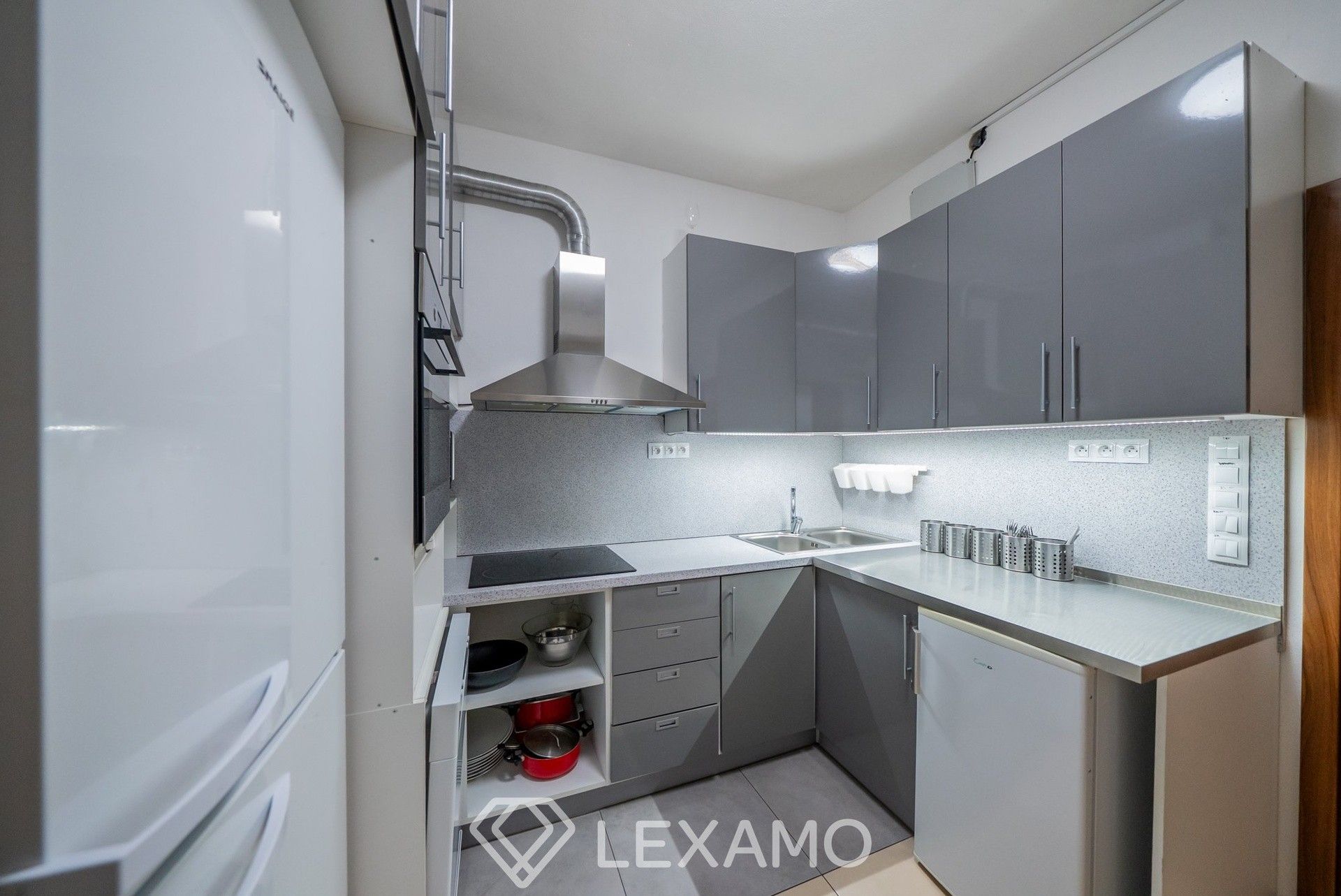 Prodej komerčního prostoru 247 m² - foto 7