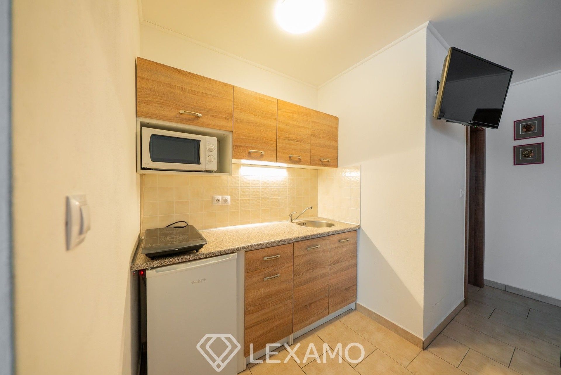 Prodej komerčního prostoru 247 m² - foto 16