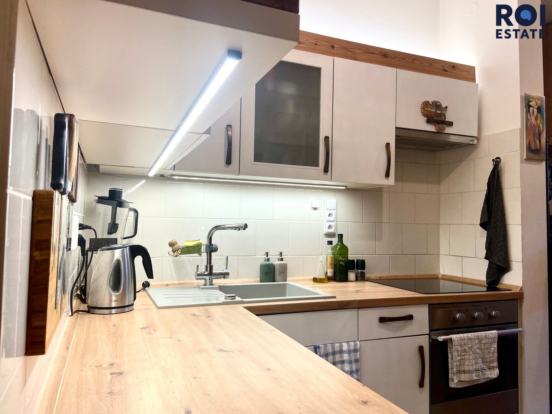 Pronájem bytu 2+1 67 m² - foto 5