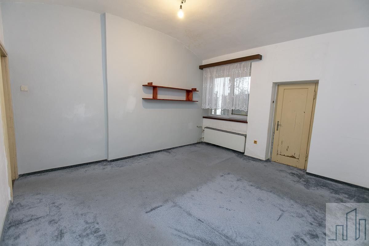 Prodej nemovitosti 250 m² - foto 8