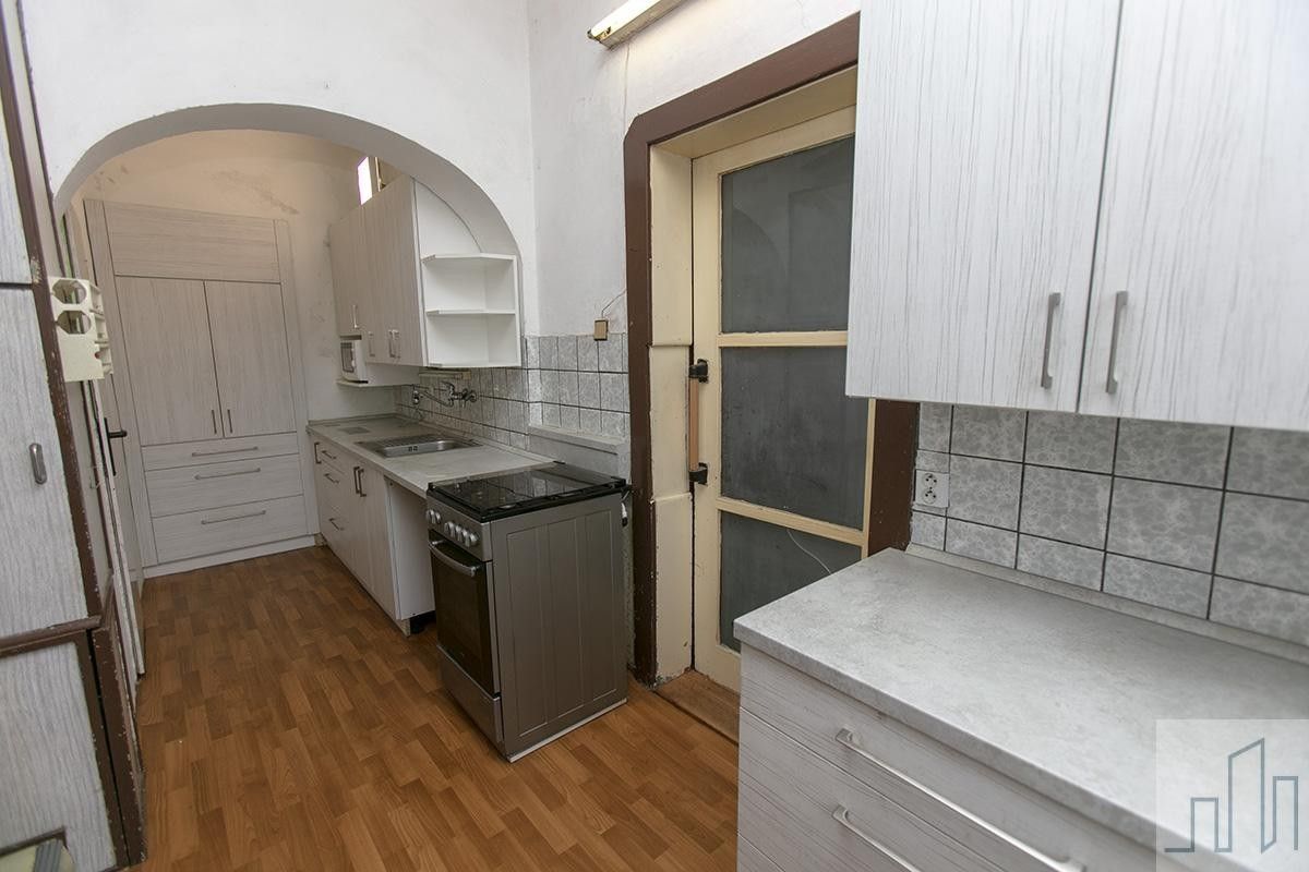Prodej nemovitosti 250 m² - foto 12
