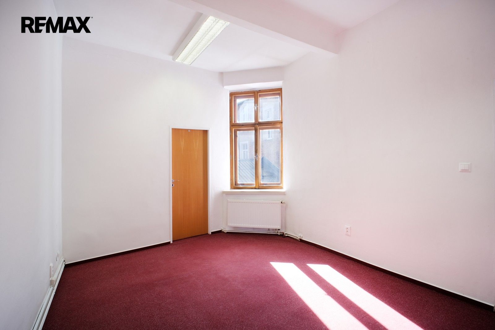 Pronájem komerčního prostoru 20 m² - foto 1