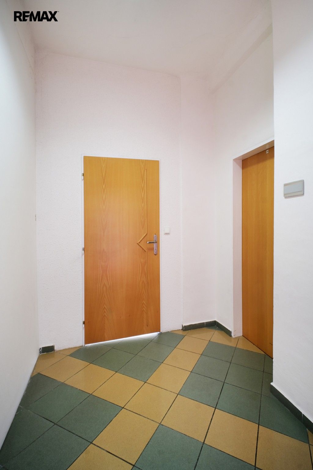 Pronájem komerčního prostoru 20 m² - foto 10