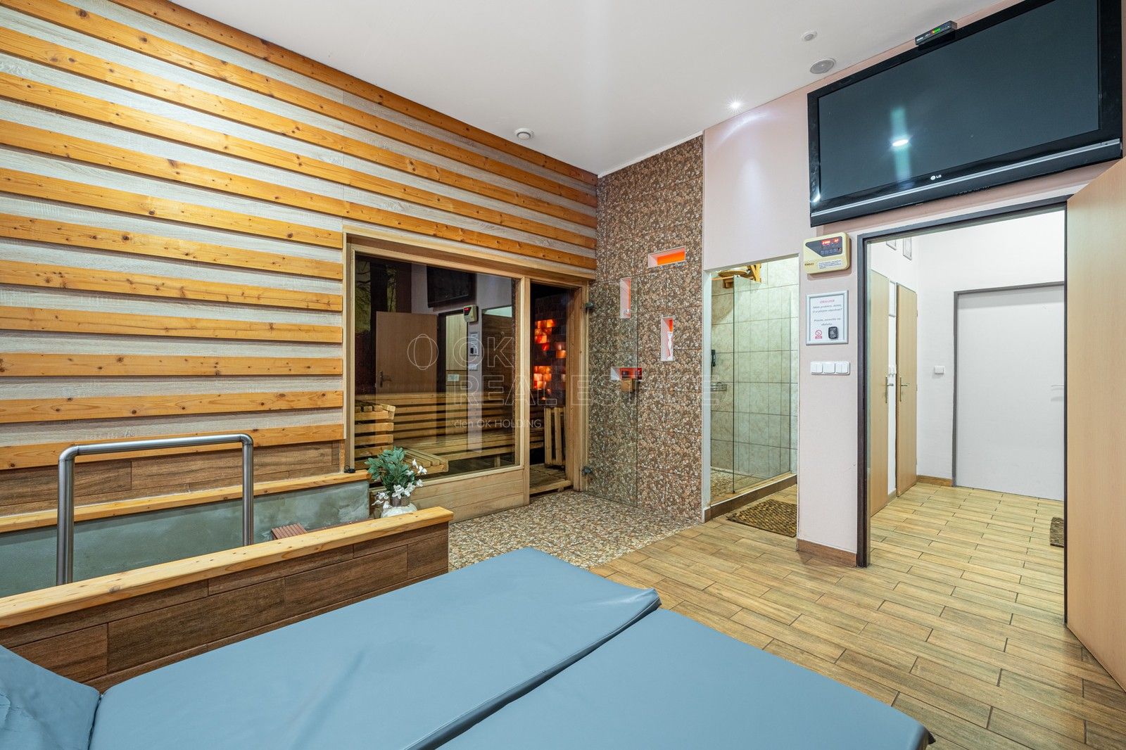 Prodej nemovitosti 1334 m² - foto 9