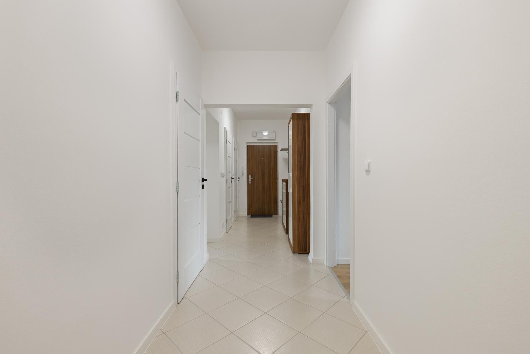 Prodej bytu 2+1 58 m² - foto 4