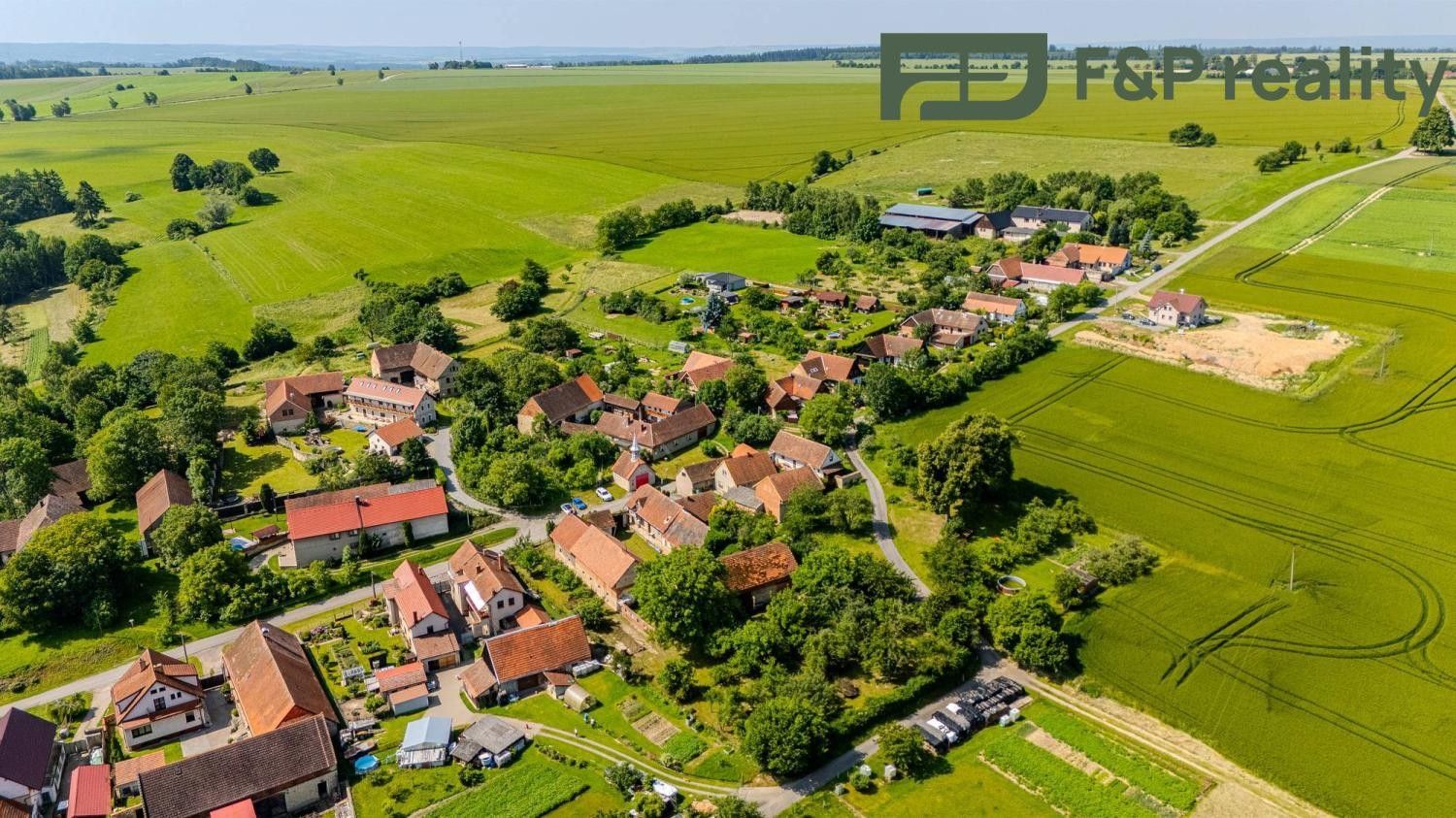 Prodej pozemku 974 m² - foto 6