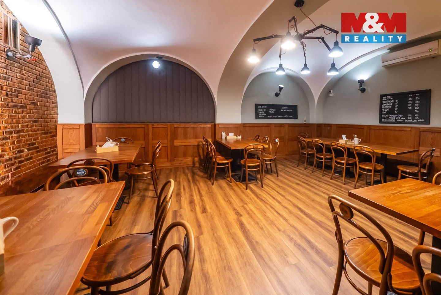 Pronájem komerčního prostoru 500 m² - foto 19