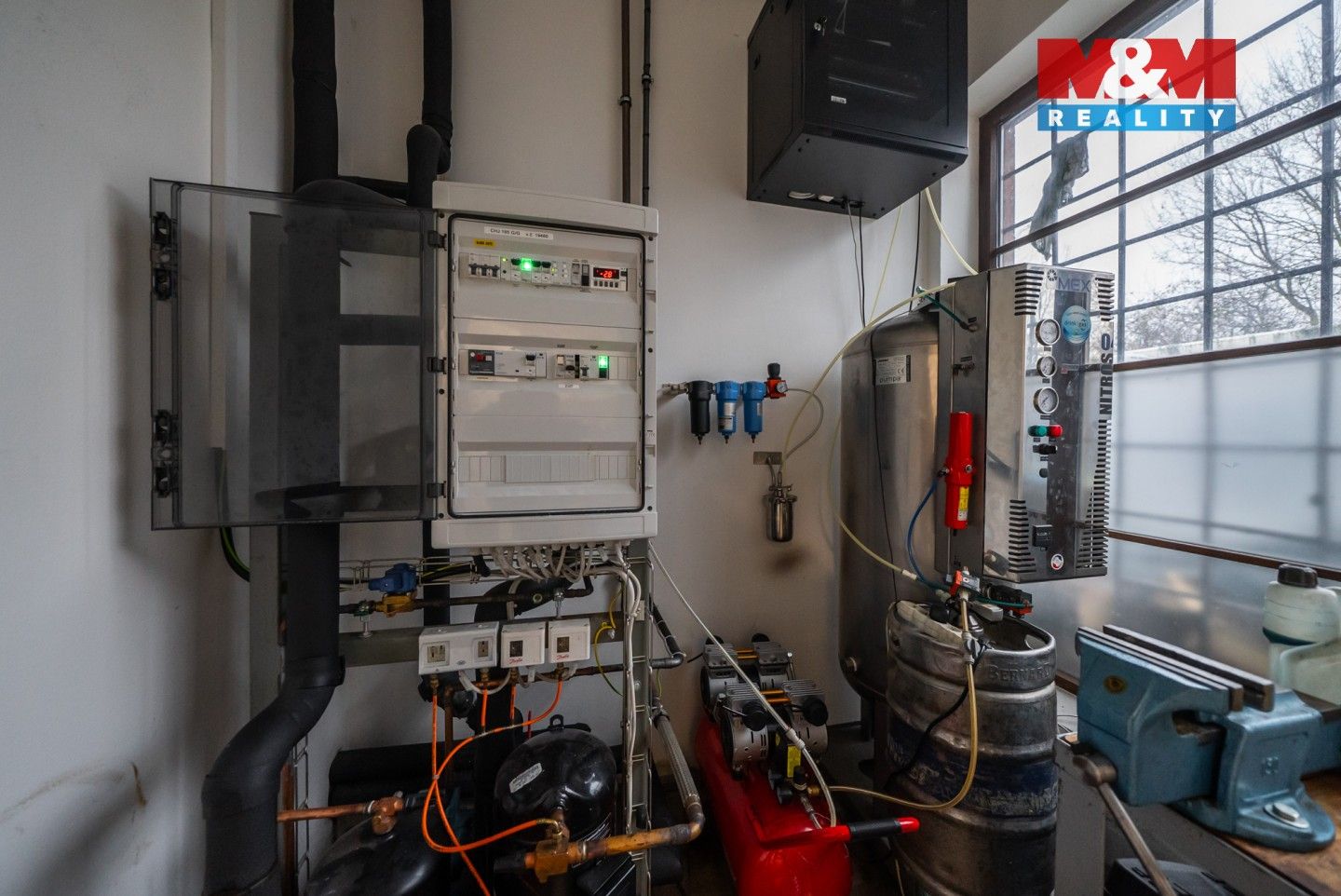 Pronájem komerčního prostoru 250 m² - foto 5