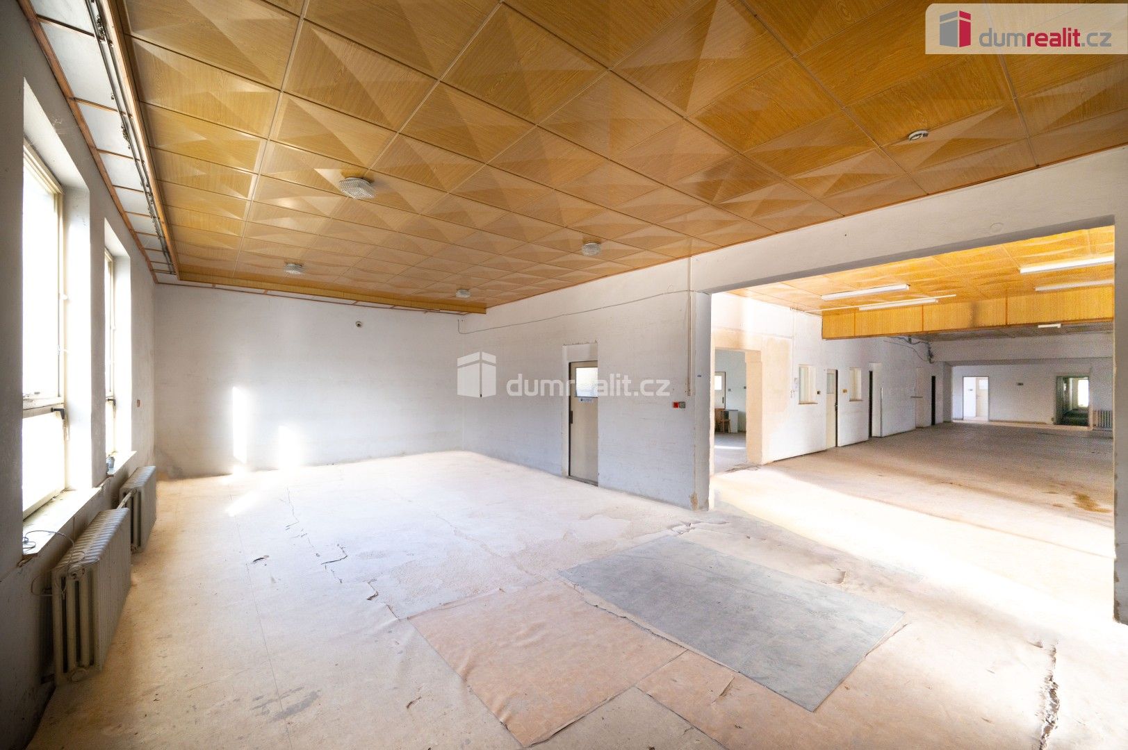 Pronájem komerčního prostoru 1650 m² - foto 20