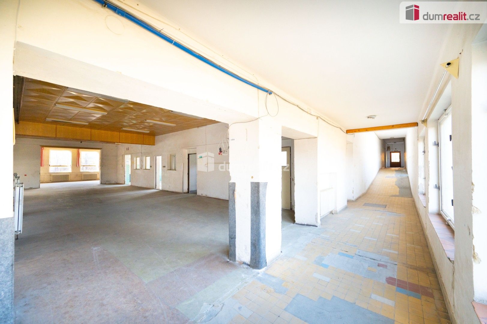 Pronájem komerčního prostoru 1650 m² - foto 17