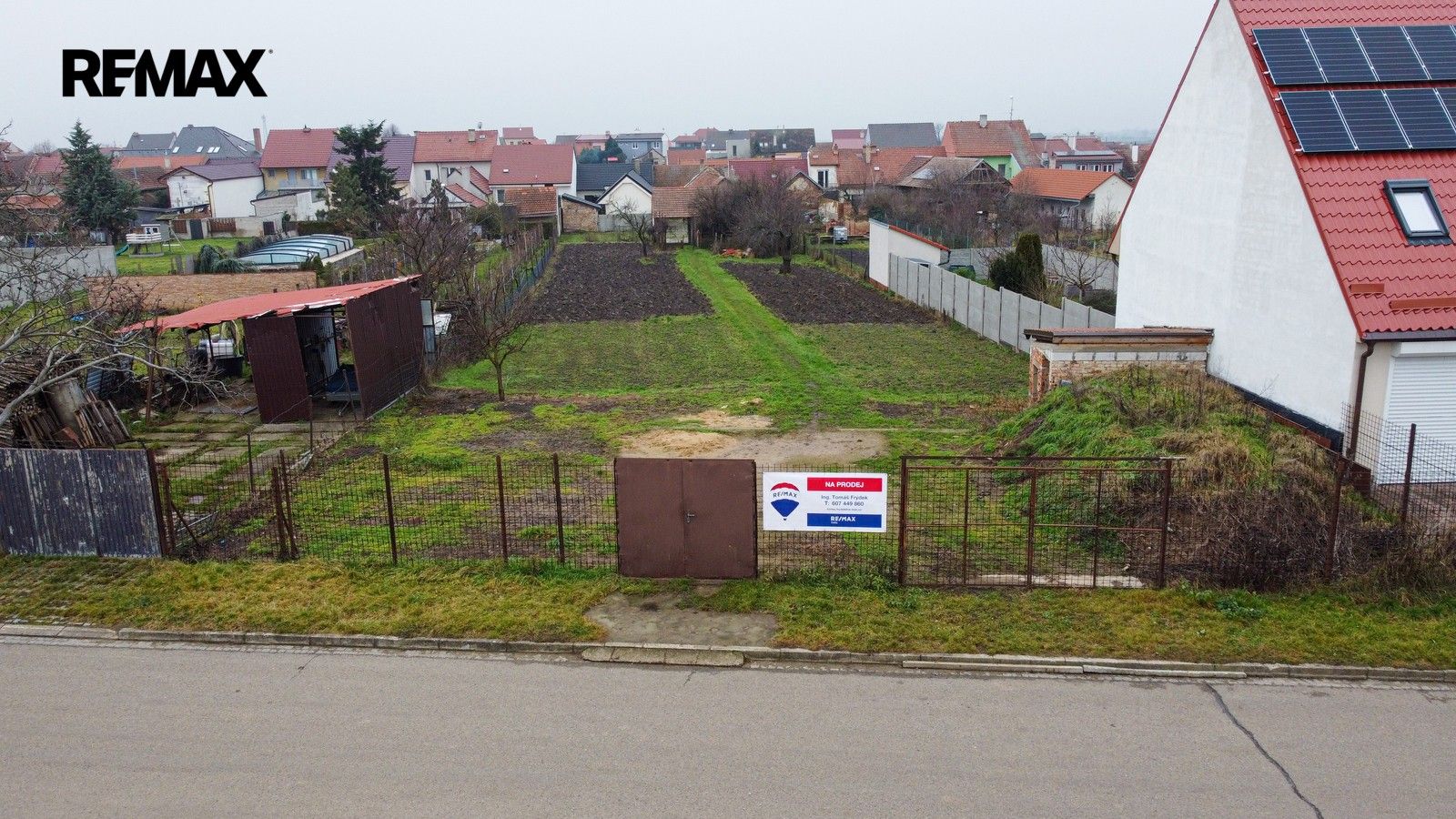 Prodej pozemku 591 m² - foto 2