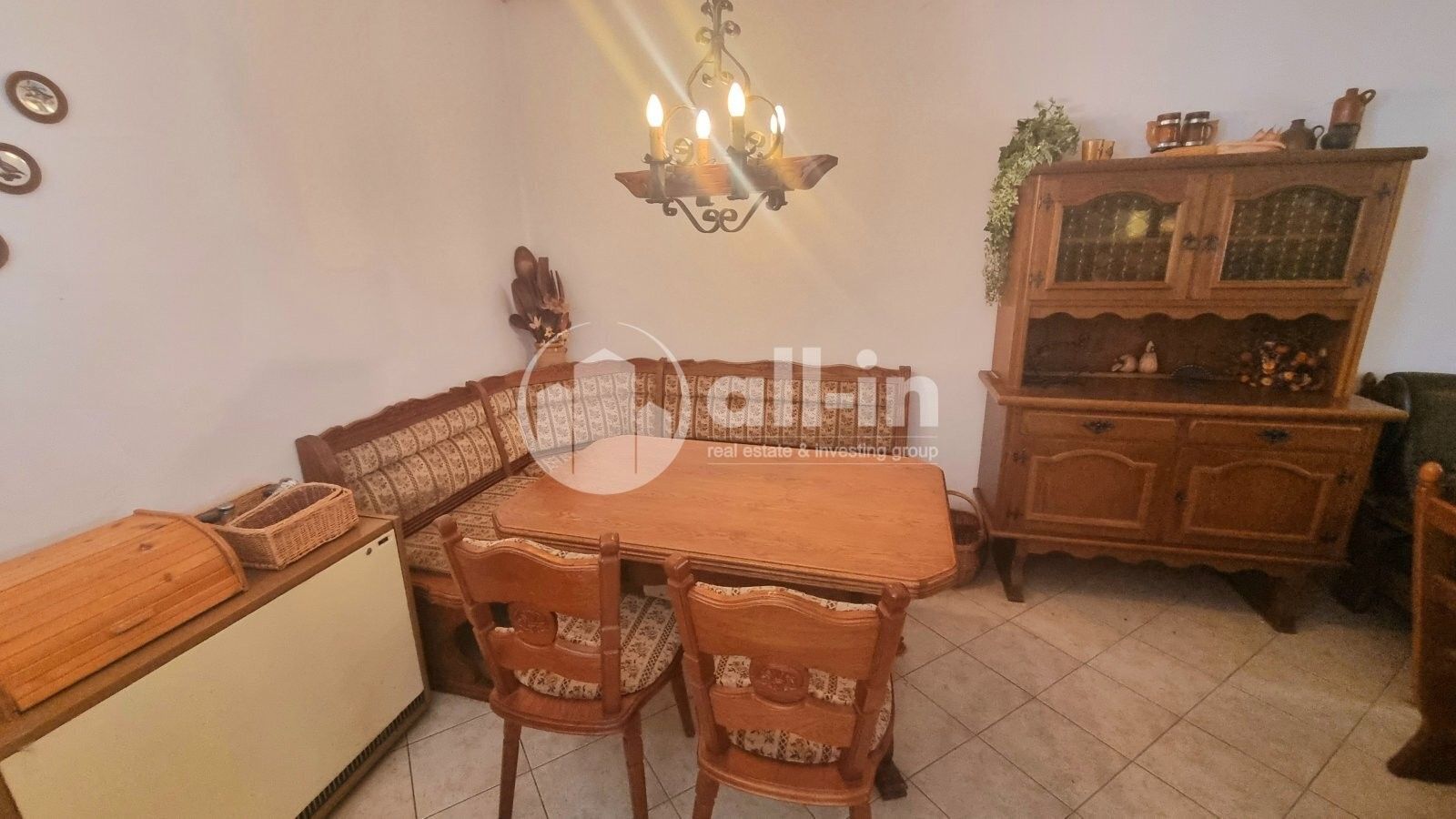 Prodej komerčního prostoru 319 m² - foto 4