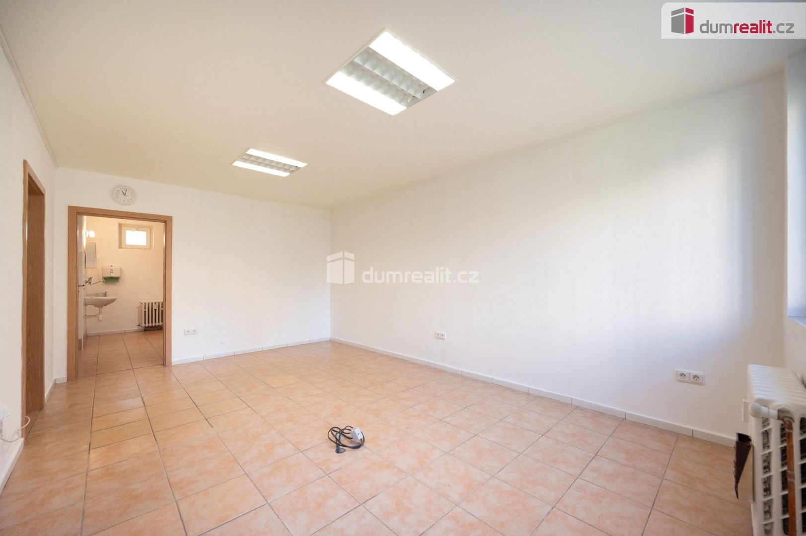 Prodej komerčního prostoru 50 m² - foto 3