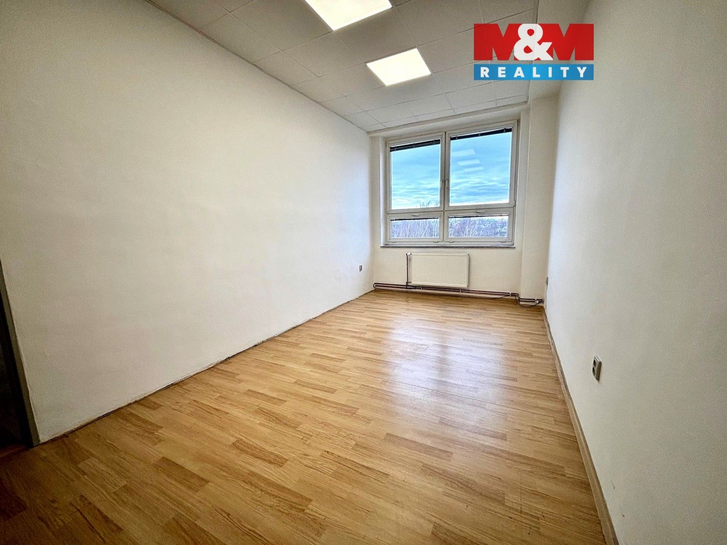 Pronájem komerčního prostoru 19 m² - foto 1