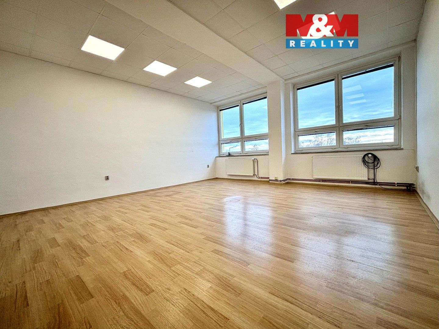 Pronájem komerčního prostoru 54 m² - foto 2