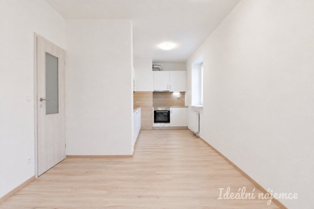 Prodej bytu 1+kk 32 m² - foto 6