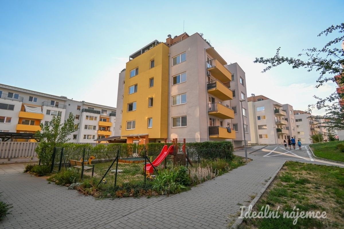 Prodej bytu 1+kk 32 m² - foto 10