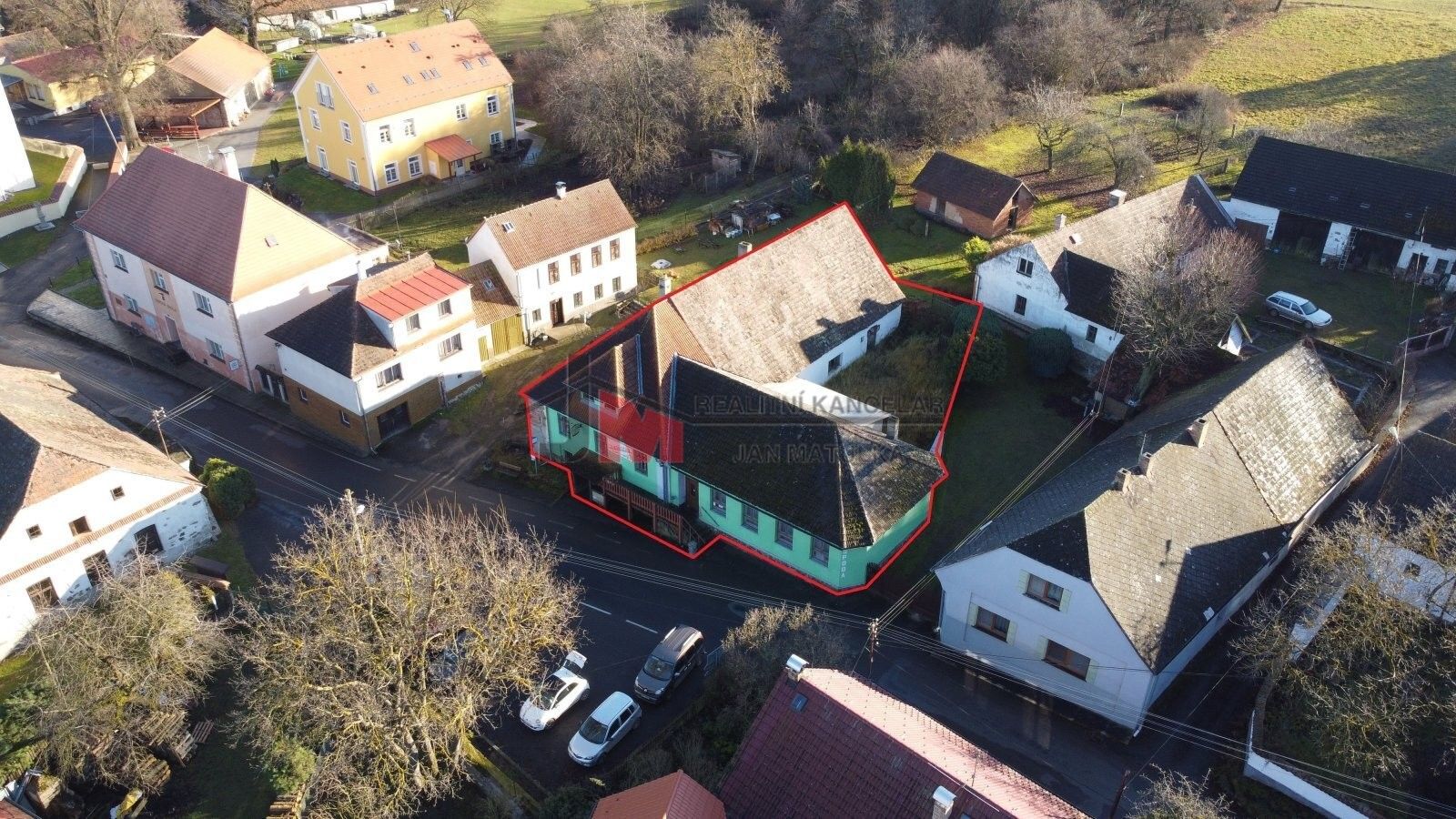 Prodej komerčního prostoru 400 m² - foto 2