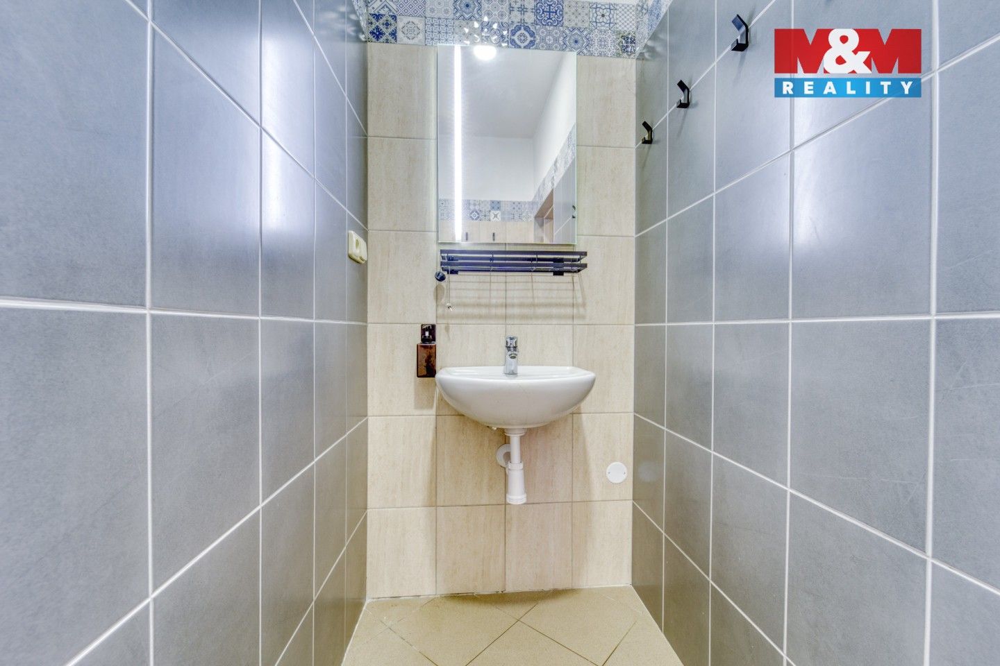 Prodej komerčního prostoru 562 m² - foto 29