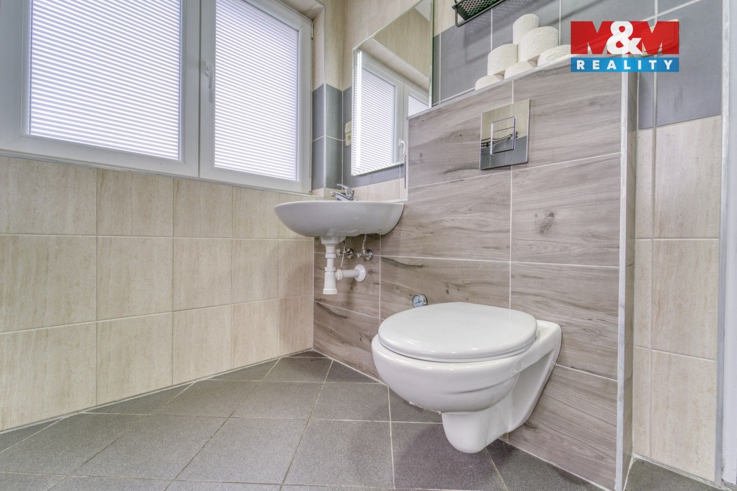 Prodej komerčního prostoru 562 m² - foto 31