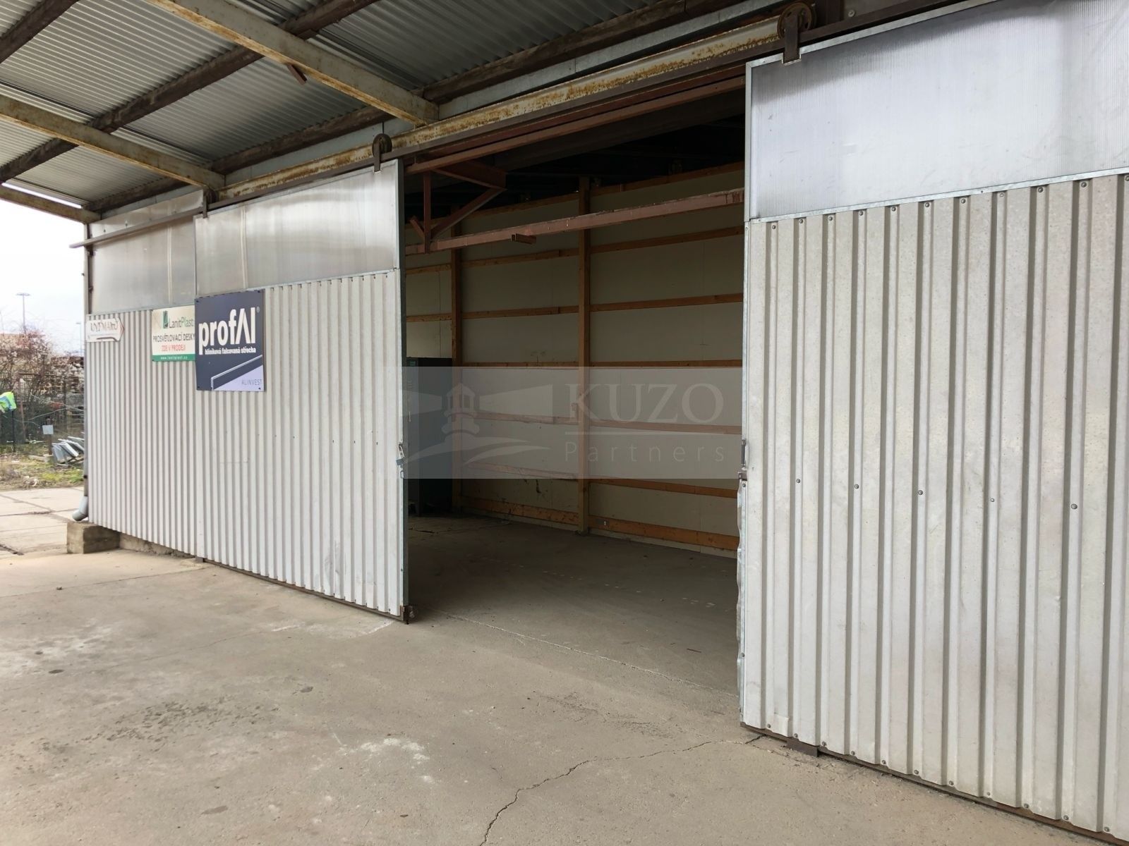 Pronájem komerčního prostoru 912 m² - foto 7