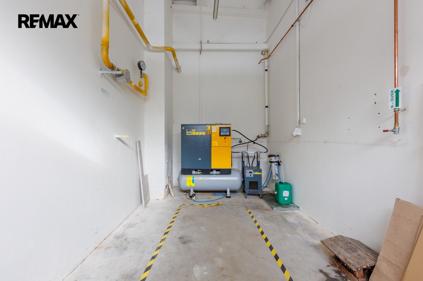 Pronájem komerčního prostoru 7000 m² - foto 7